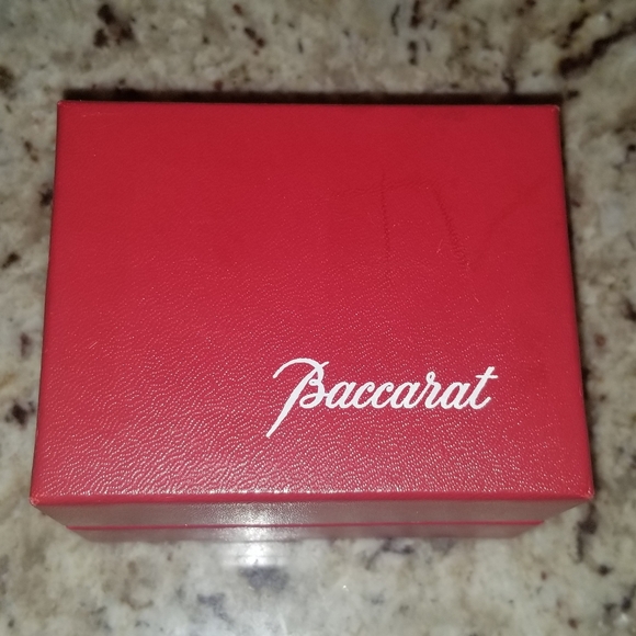 Baccarat Crystal Nautilus Shell (red) - Picture 2 of 8